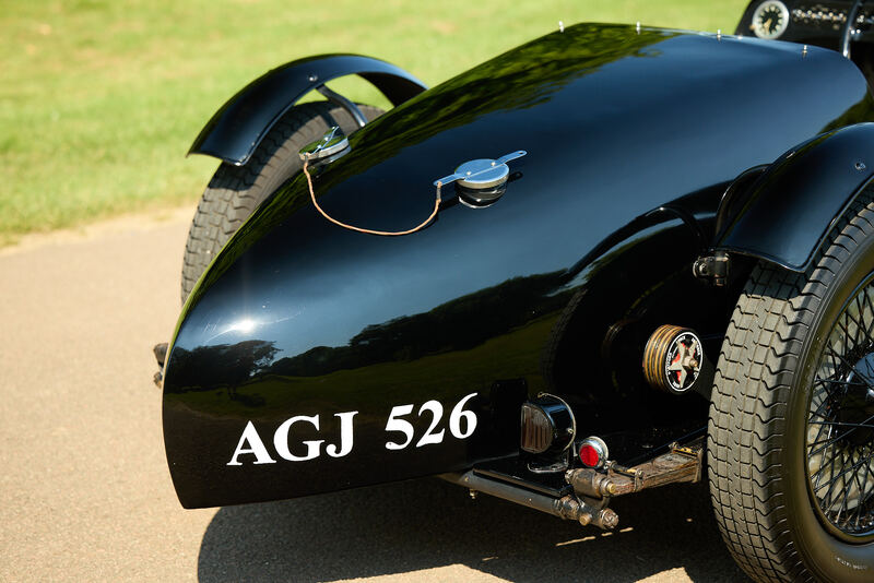 1933 Aston-Martin 12/50 / Team Car