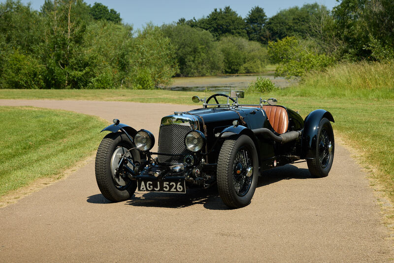 1933 Aston-Martin 12/50 / Team Car