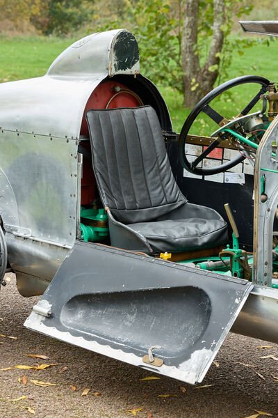 Razor Blade 1923 Aston Martin